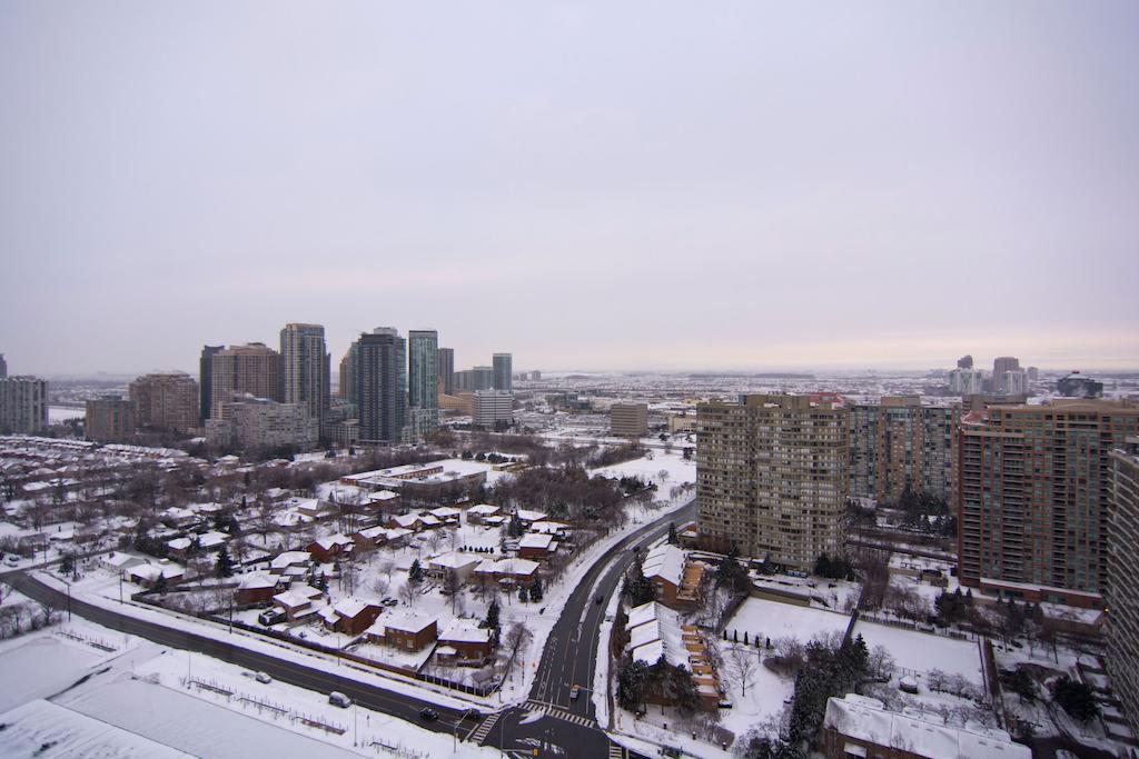 Maplewood Furnished Suites Mississauga Esterno foto