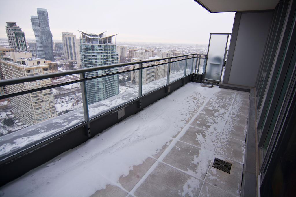 Maplewood Furnished Suites Mississauga Esterno foto