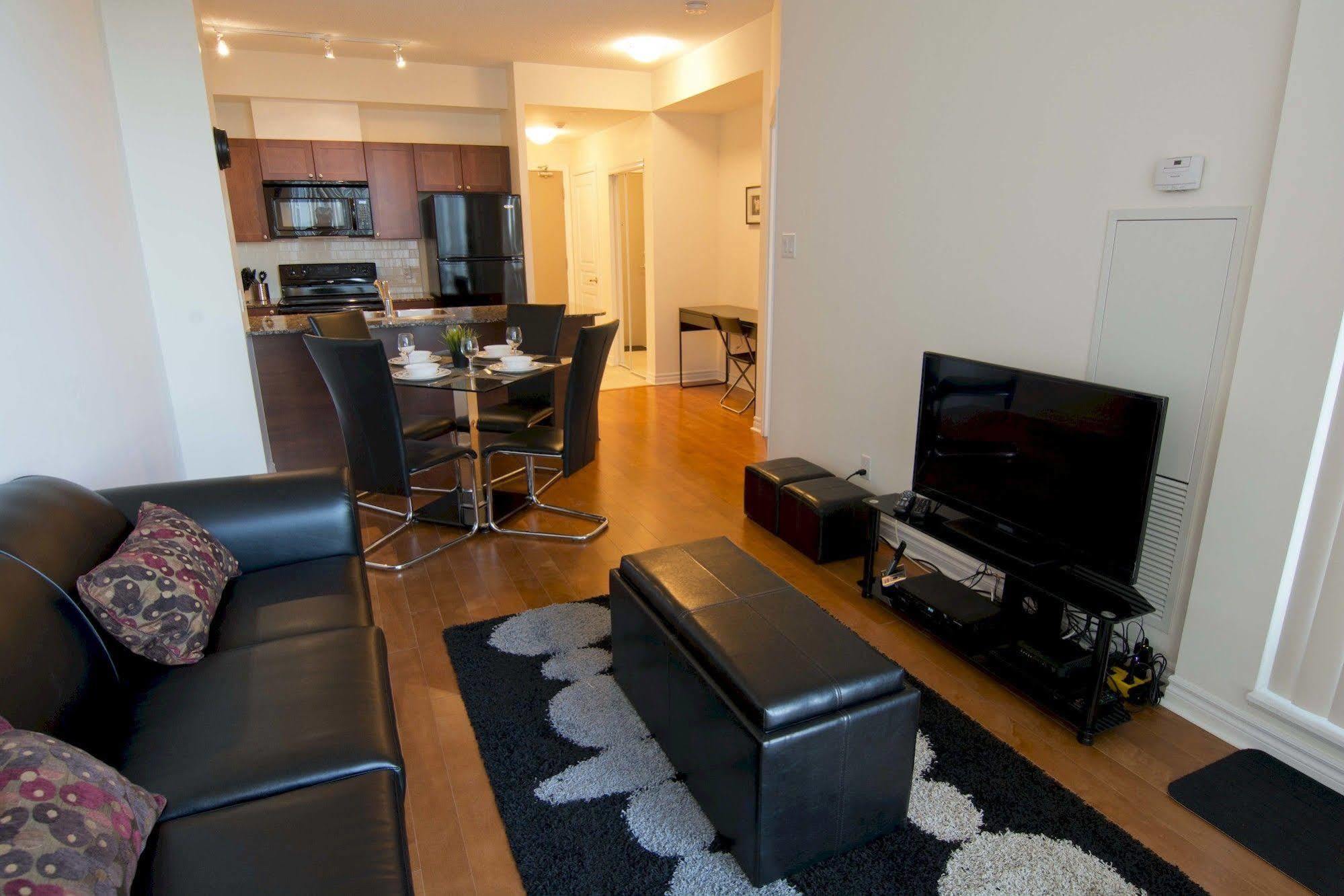 Maplewood Furnished Suites Mississauga Esterno foto